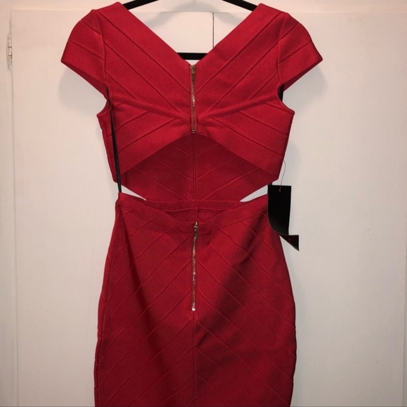 BNWT BEBE pinkish red cutout dress - Picture 6 of 10
